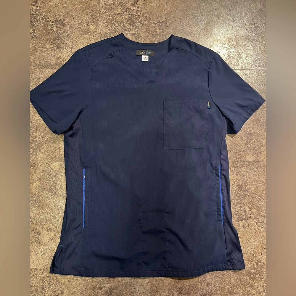 Men’s Koi Lite Scrub Set